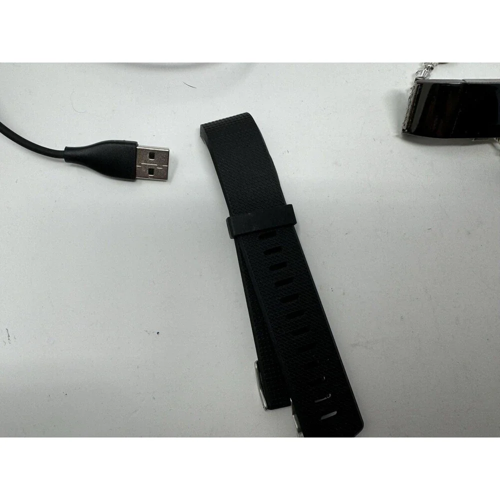 Fitbit Charge 2 Fitness with 2 wrist bands and charger (Read)